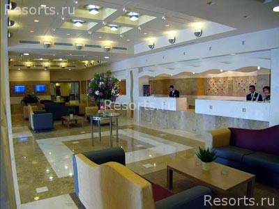 Holiday Inn Attica Avenue 3